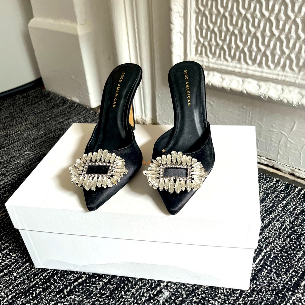 Glass slipper pumps - Barely worn!